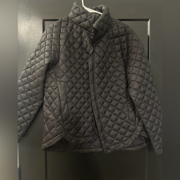 Athleta Jackets & Blazers - Athleta Black Quilted Puffer Jacket